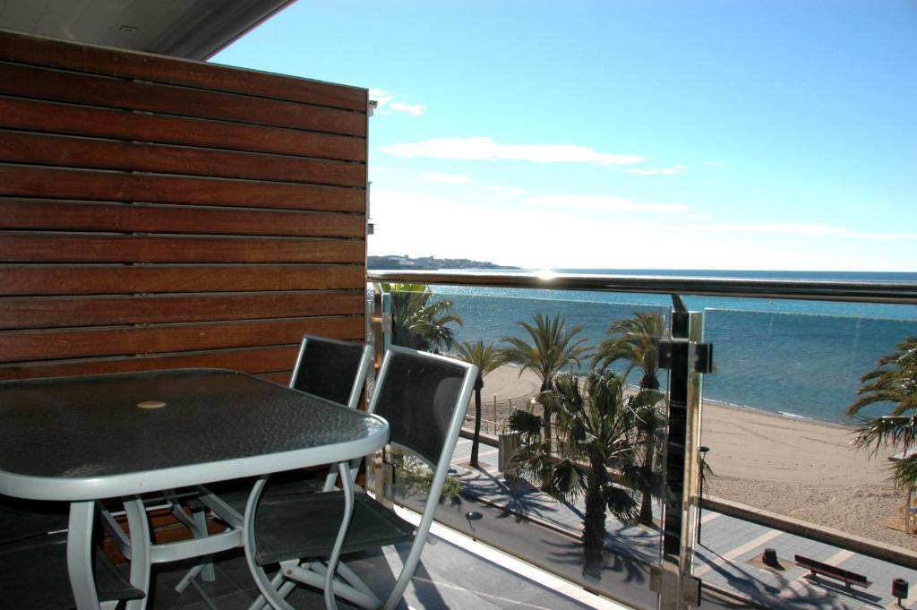 Apartamentos Las Palmas VII Family Only Salou Pokój zdjęcie